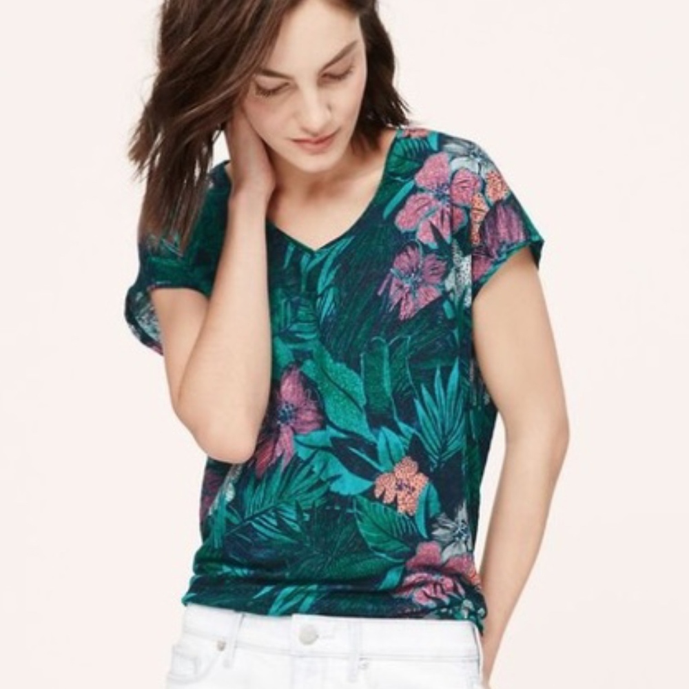 LOFT Tropical Print Linen V-Neck S/S -MED